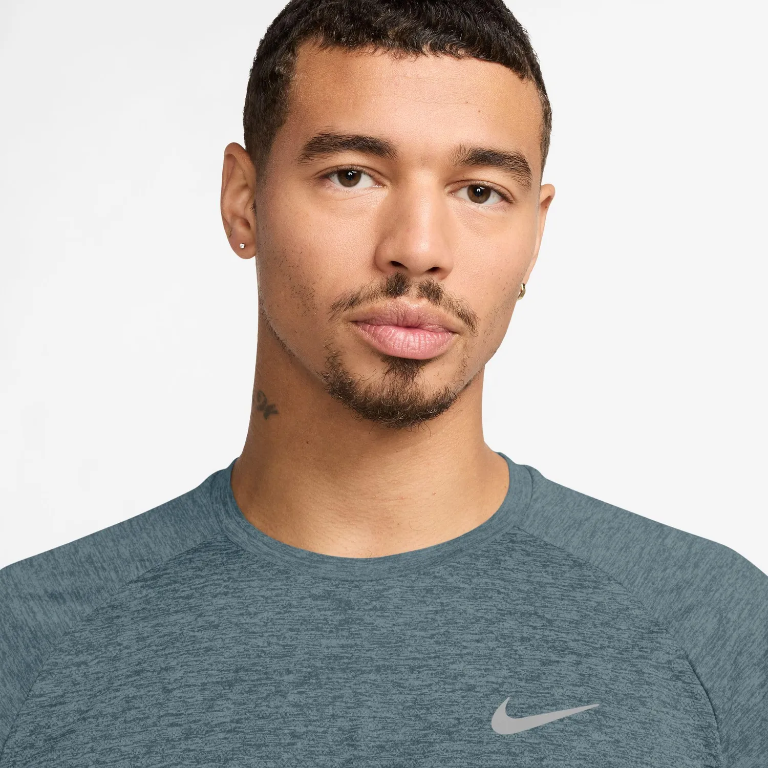 Nike Stride maglietta running uomo traspirante