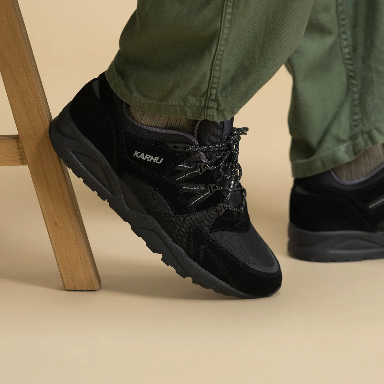 Karhu Fusion 2.0 sneakers Jet Black Nine Iron idrorepellenti