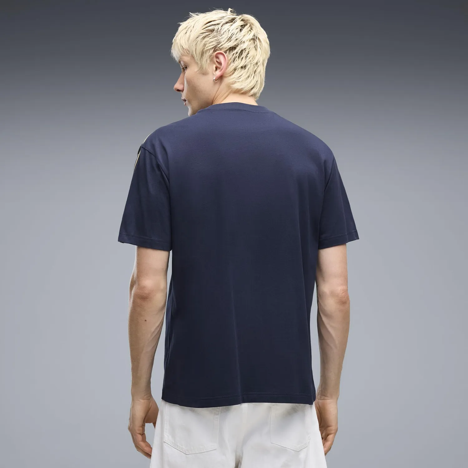 Puma Ess Elevated Tape Relaxed Tee maglietta uomo pacco da 1 relaxed