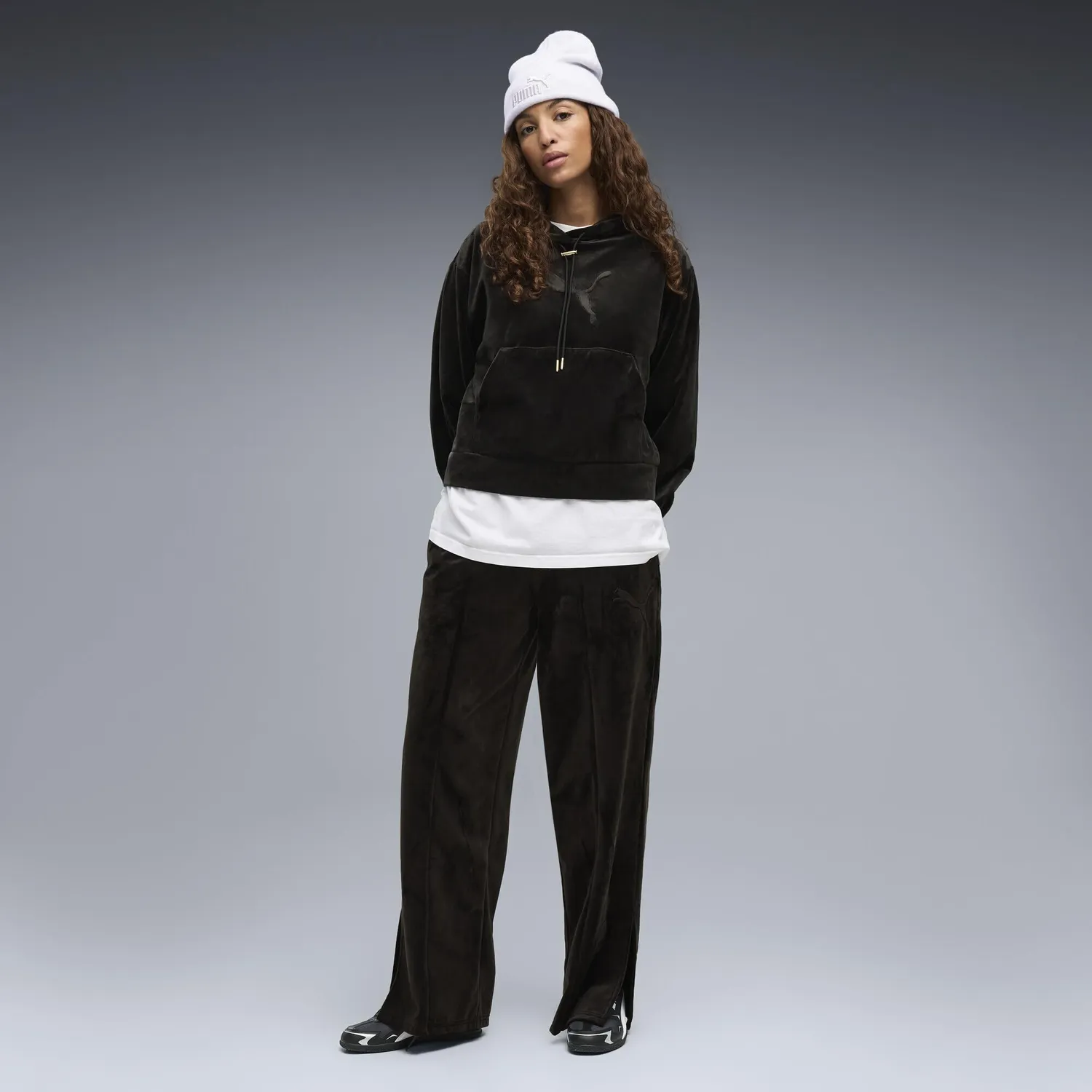 PUMA Essentials Elevated pantaloni donna S velluto