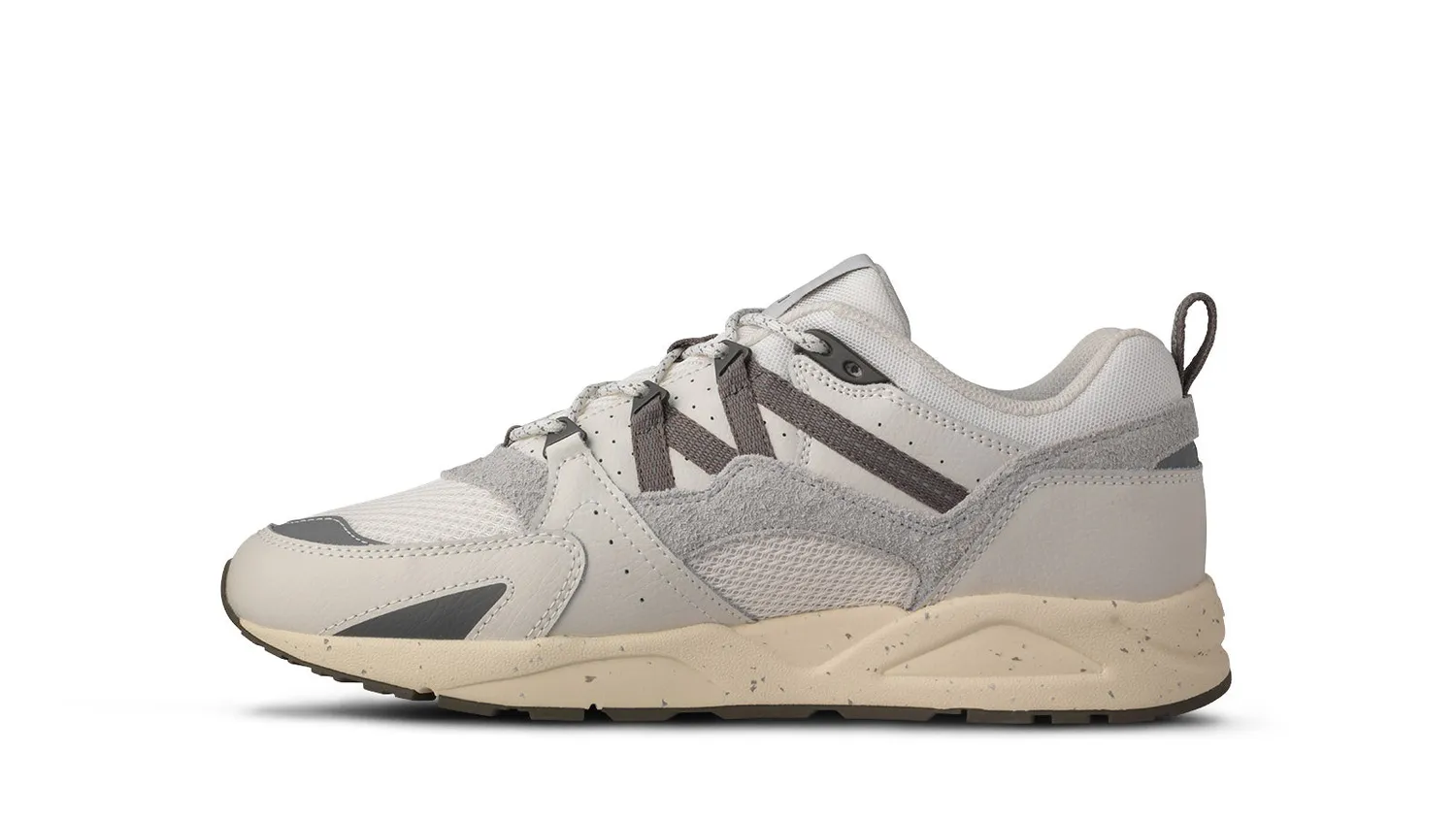 Karhu Fusion 2.0 scarpe Blanc de Blanc Hematite camoscio