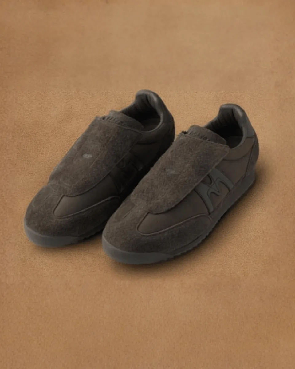 Karhu Mestari Slip-On scarpe chocolate in suede