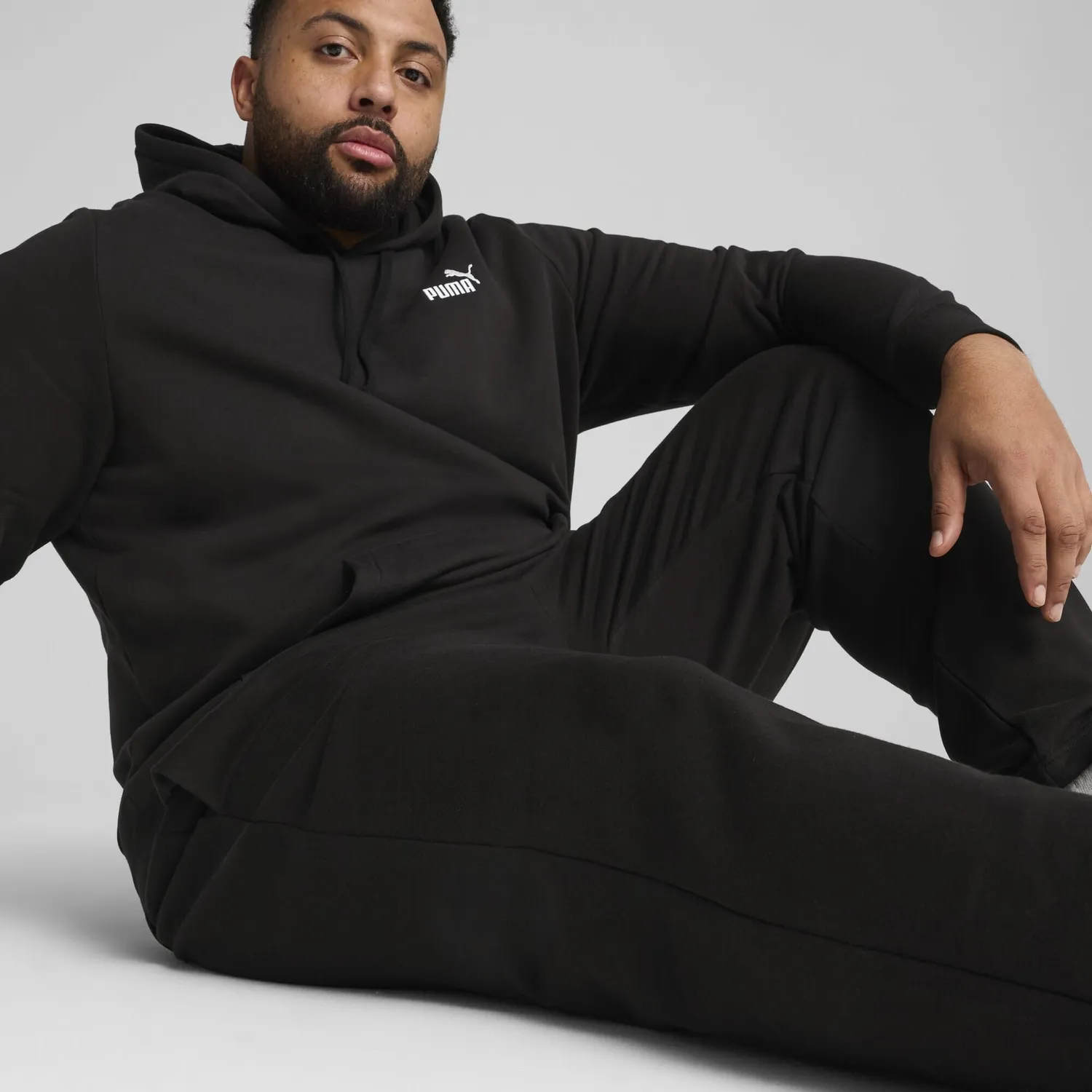 PUMA Ess No.1 Logo Sweatpants pantaloni uomo Nero tuta