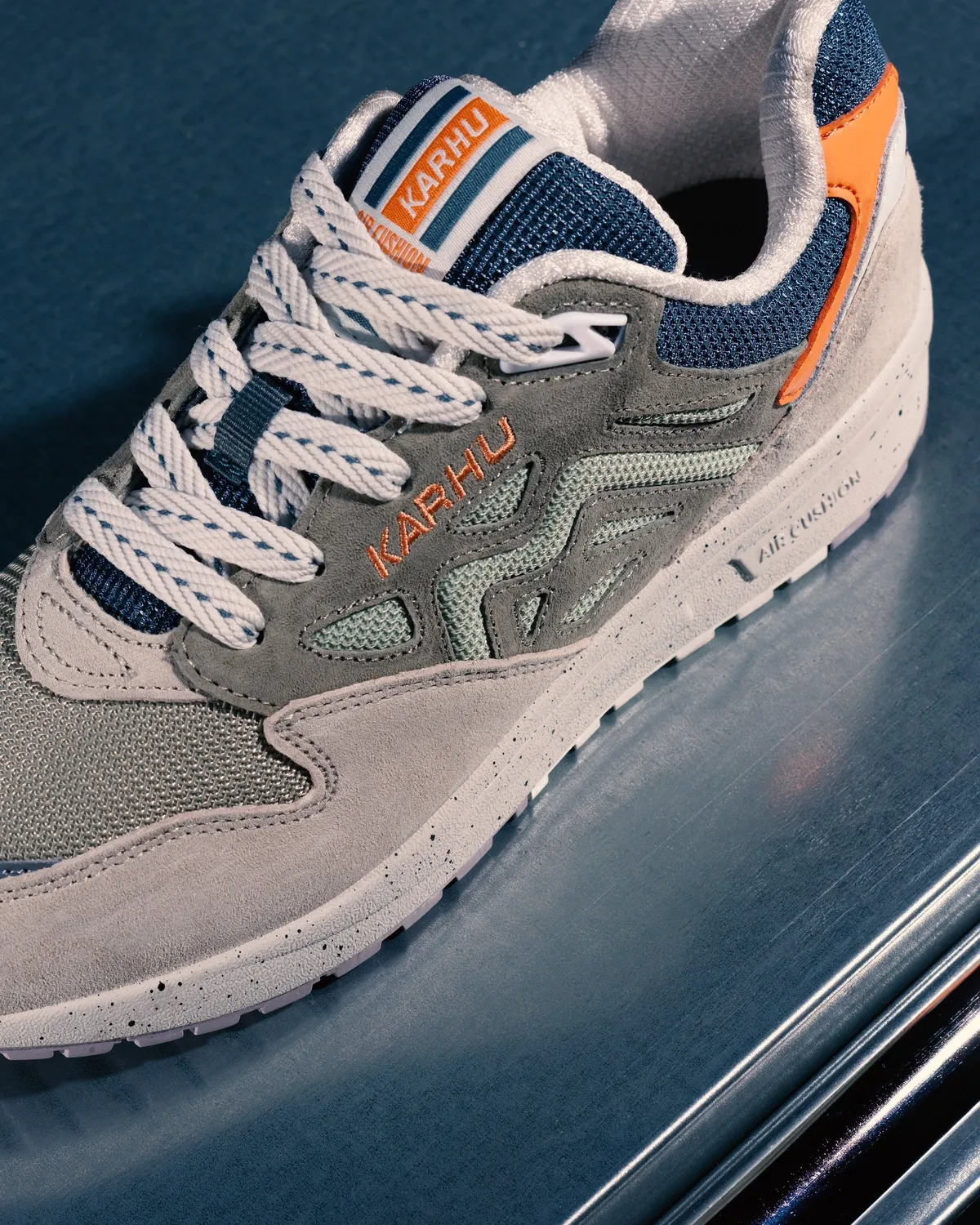 Karhu Legacy 96 Scarpe Rainy Day Celadon Green mesh