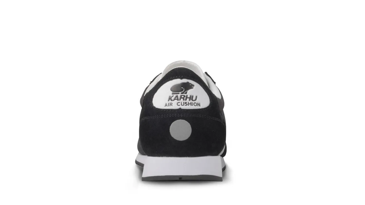 Karhu Albatross 82 scarpe Black White classiche