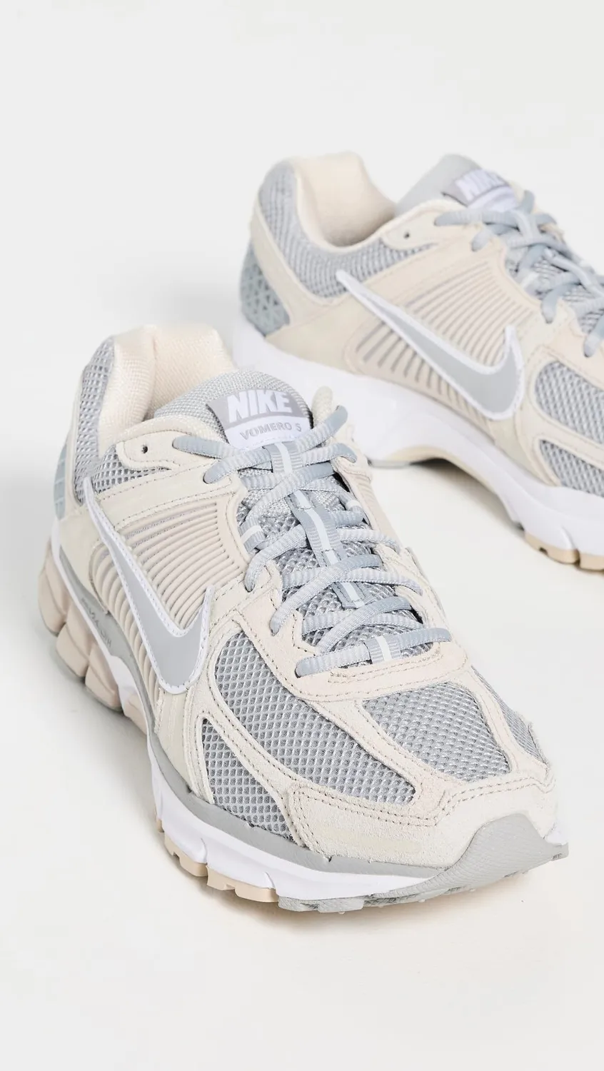 Nike Zoom Vomero 5 sneaker uomo 46 marrone
