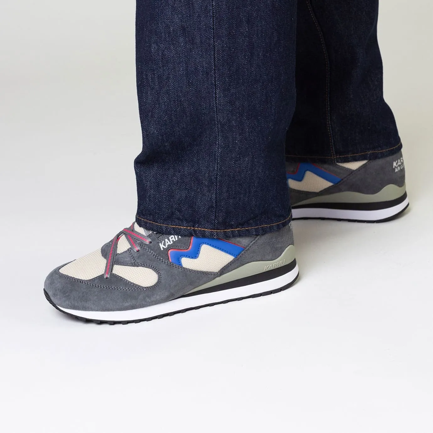 Karhu Synchron Classic OG sneakers grigie