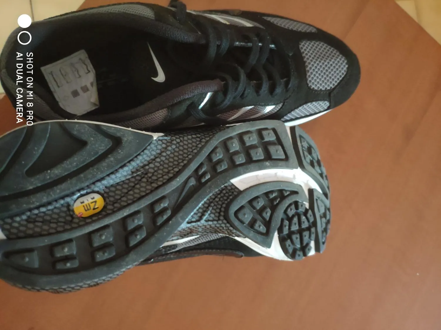 Nike Air Ghost Racer scarpe 40.5 EU multicolore