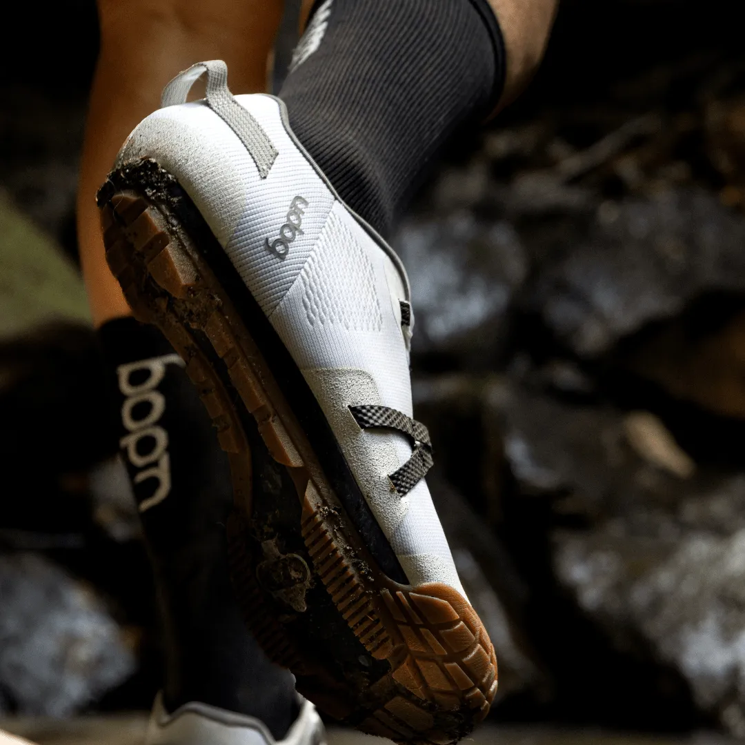 Udog Distanza scarpe gravel Total White SPD