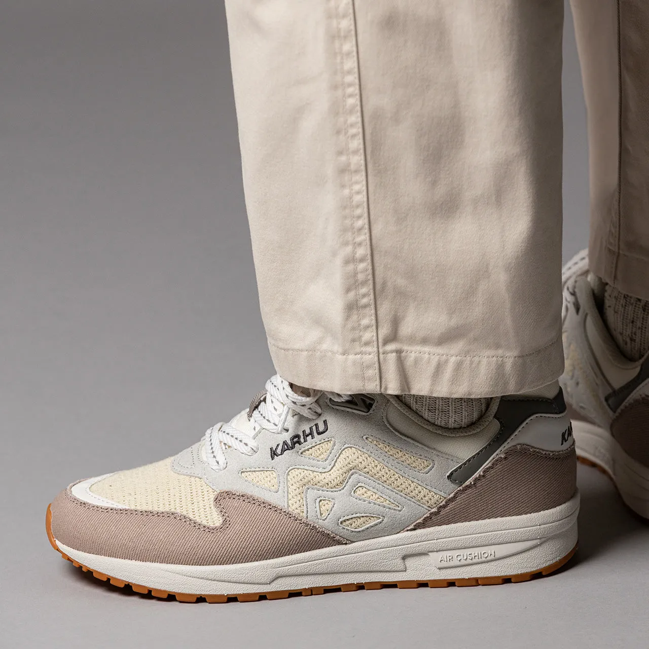 Karhu Legacy 96 sneakers Atmosphere White Asparagus vegane