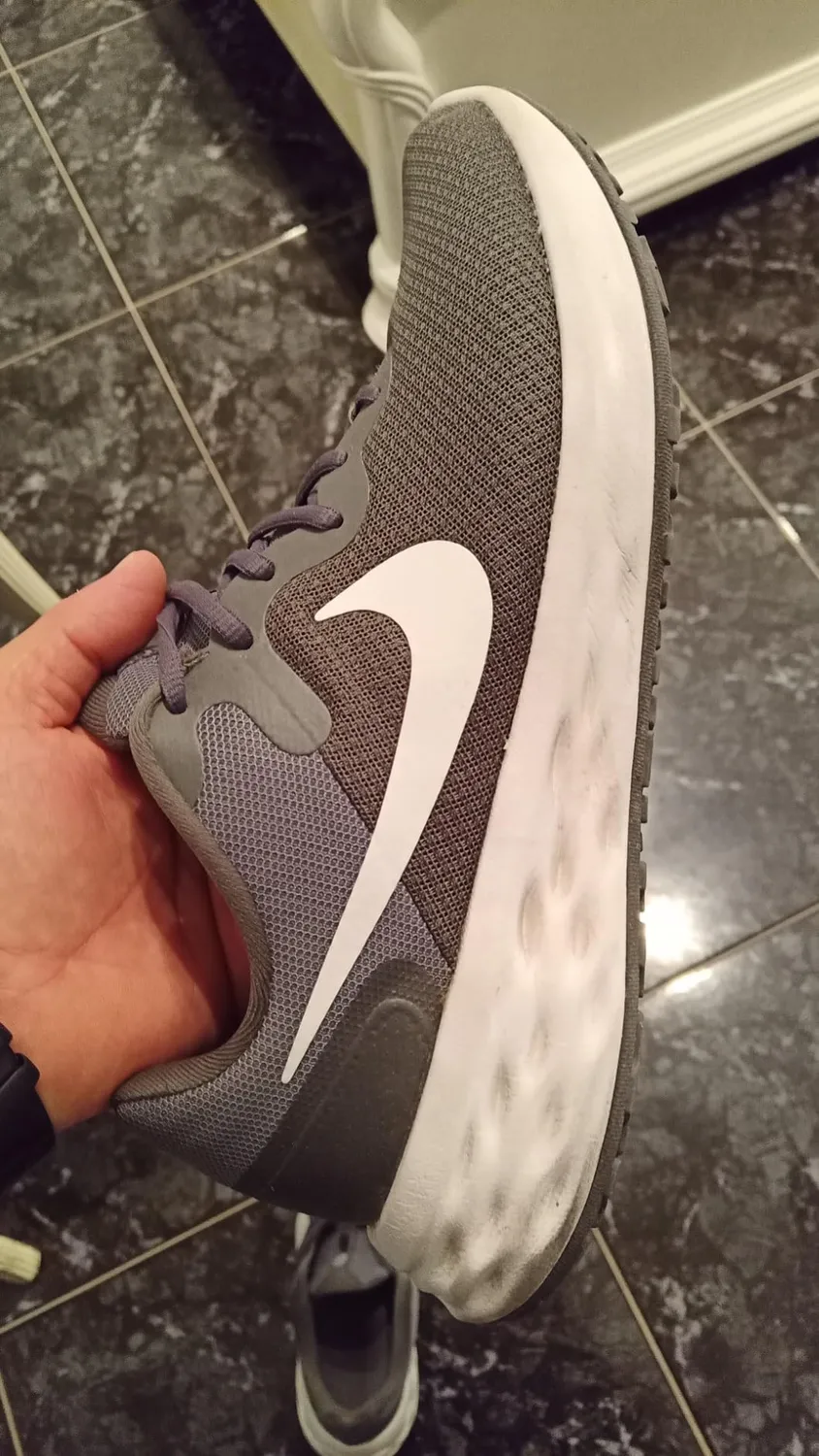 Nike Revolution 6 scarpe running uomo nere 44