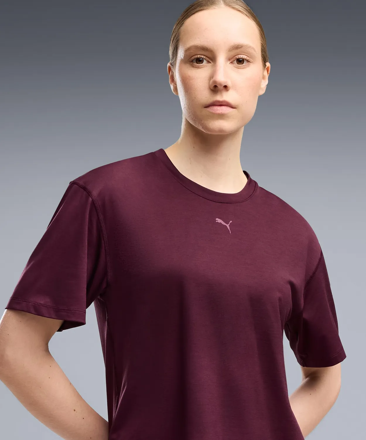 Puma Cloudspun Relaxed Tee maglietta fitness bordeaux
