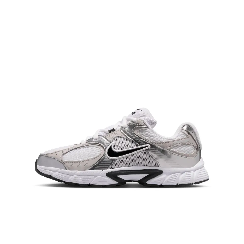 Nike V5 RNR GS scarpe running ragazzo 39 EU leggere