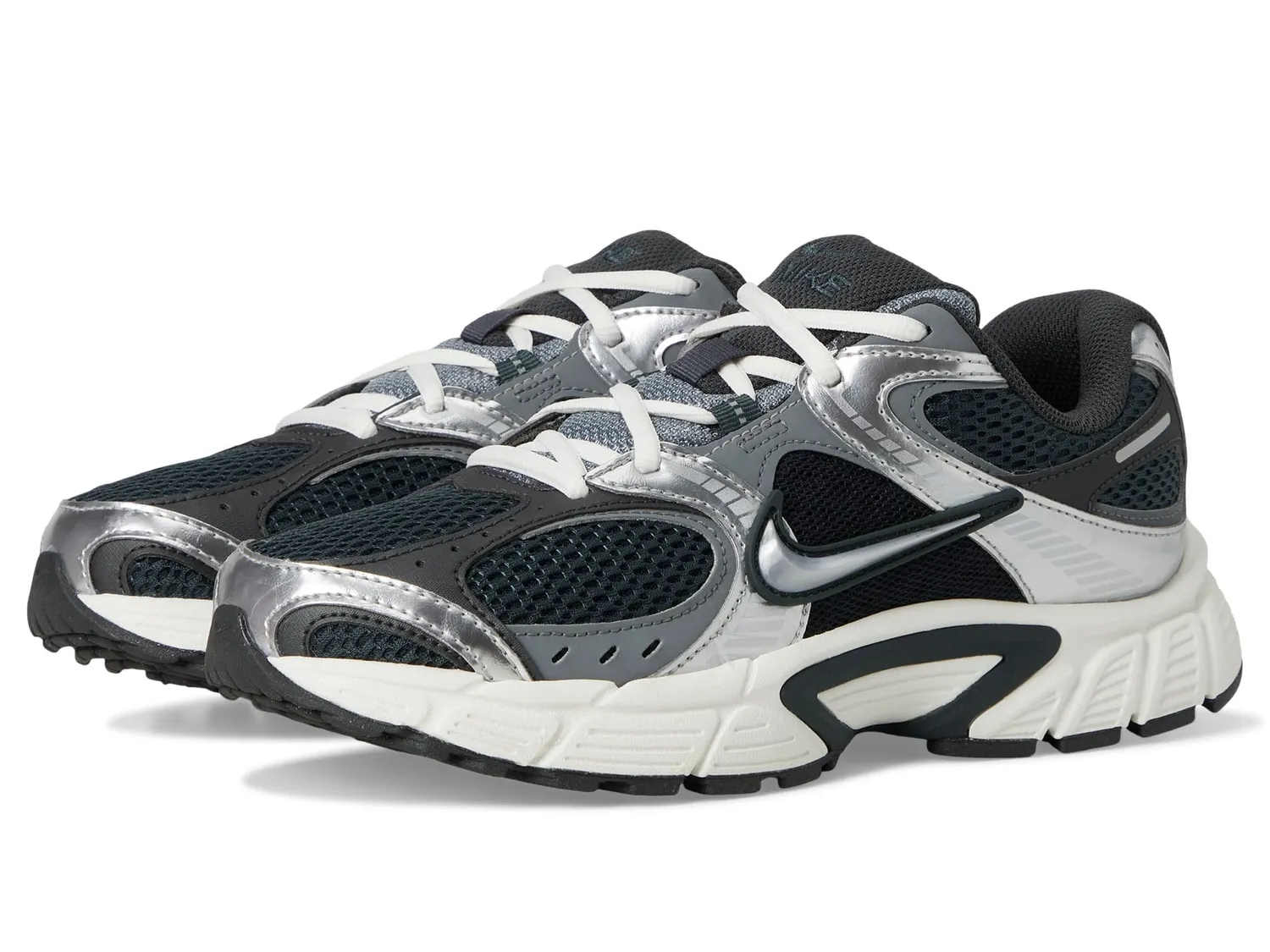 Nike V5 Runner Scarpe Donna 38.5 EU vela marrone