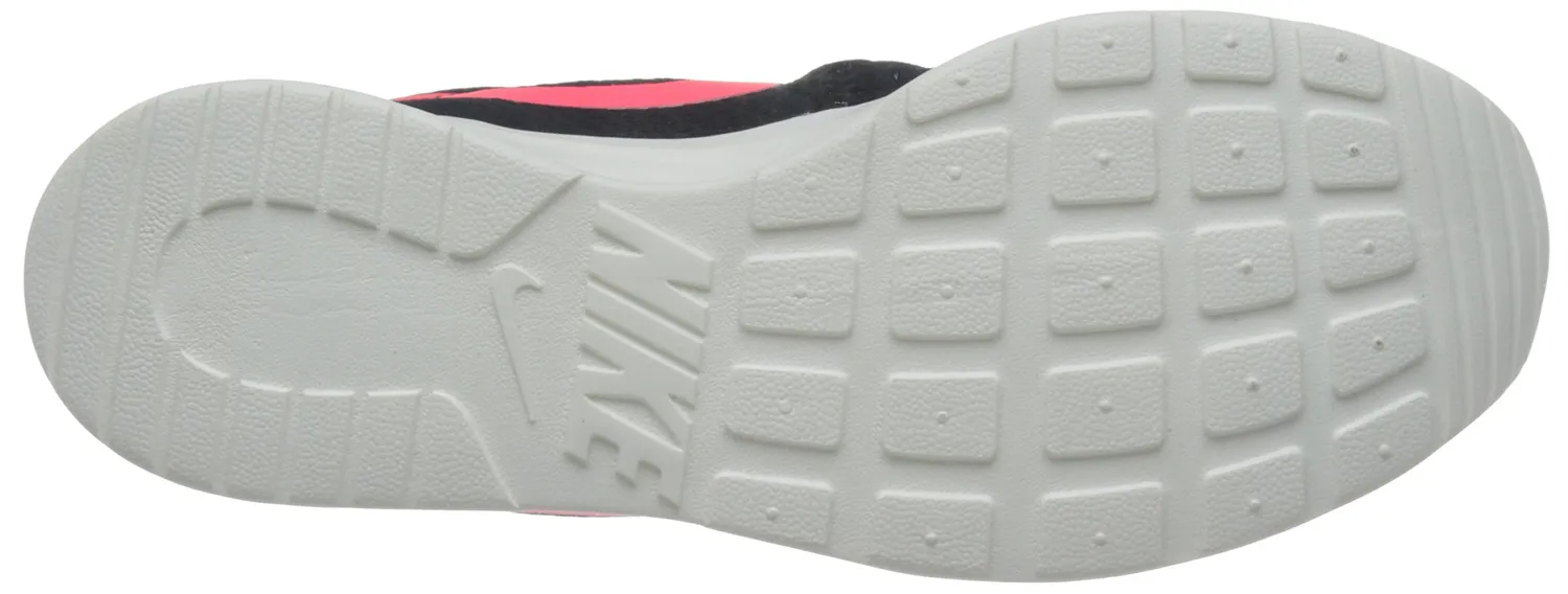 Nike Tanjun SE scarpe ginnastica uomo leggere