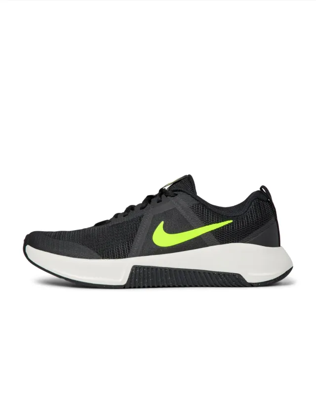 Nike MC Trainer 3 scarpe training nero uomo