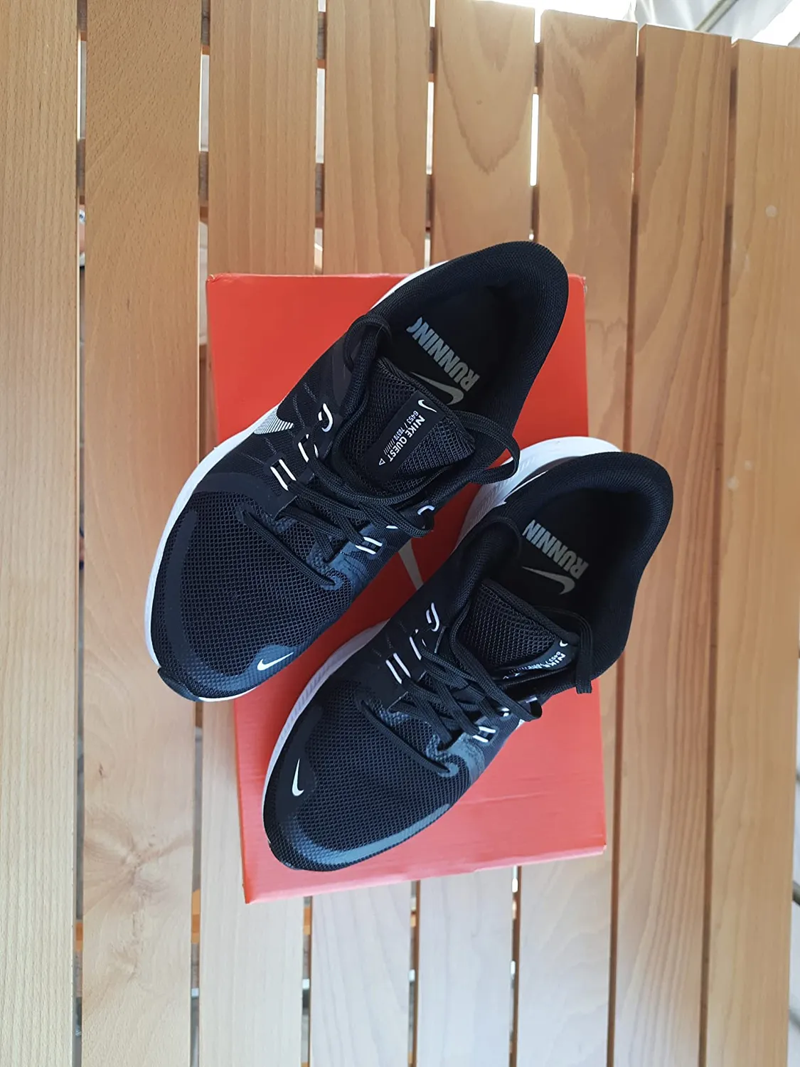 Nike Quest 4 scarpe running donna vinaccia