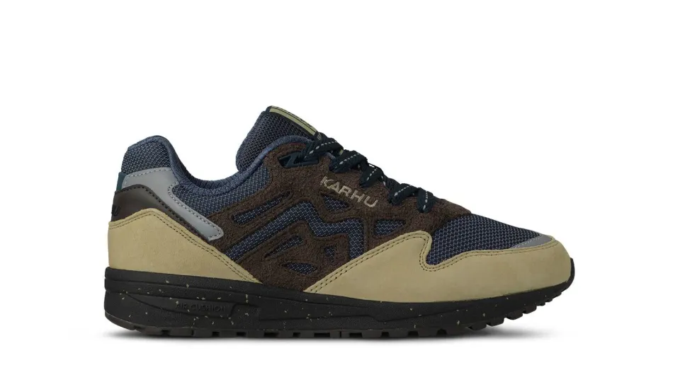 Karhu Legacy 96 Pale Olive Green sneakers in suede verde