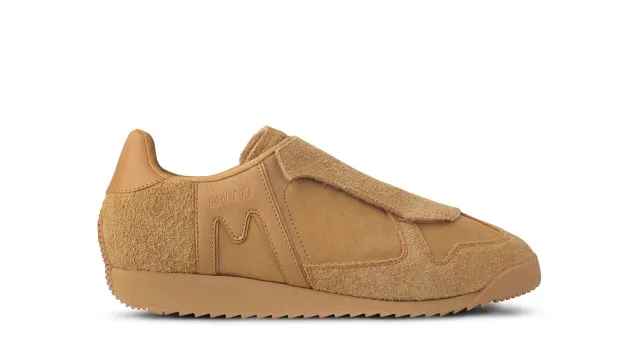 Karhu x Engineered Garments Mestari Slip-On Tobacco camoscio