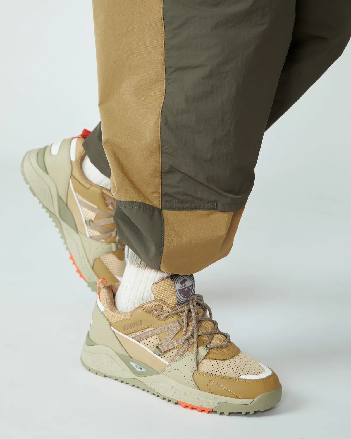 Karhu x Norbit Hike pantaloni coyote idrorepellenti