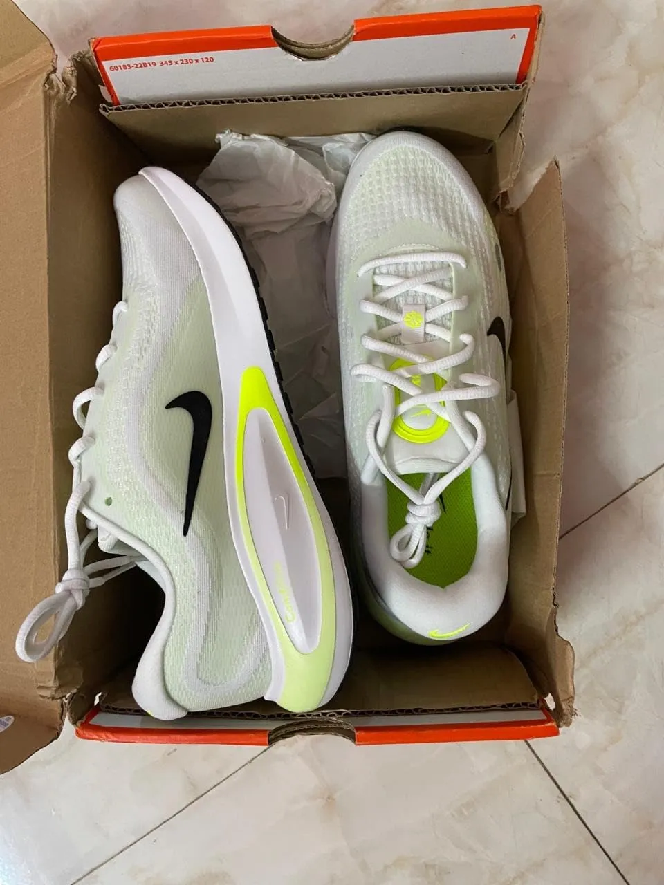 Nike Journey Run scarpe running uomo ammortizzate
