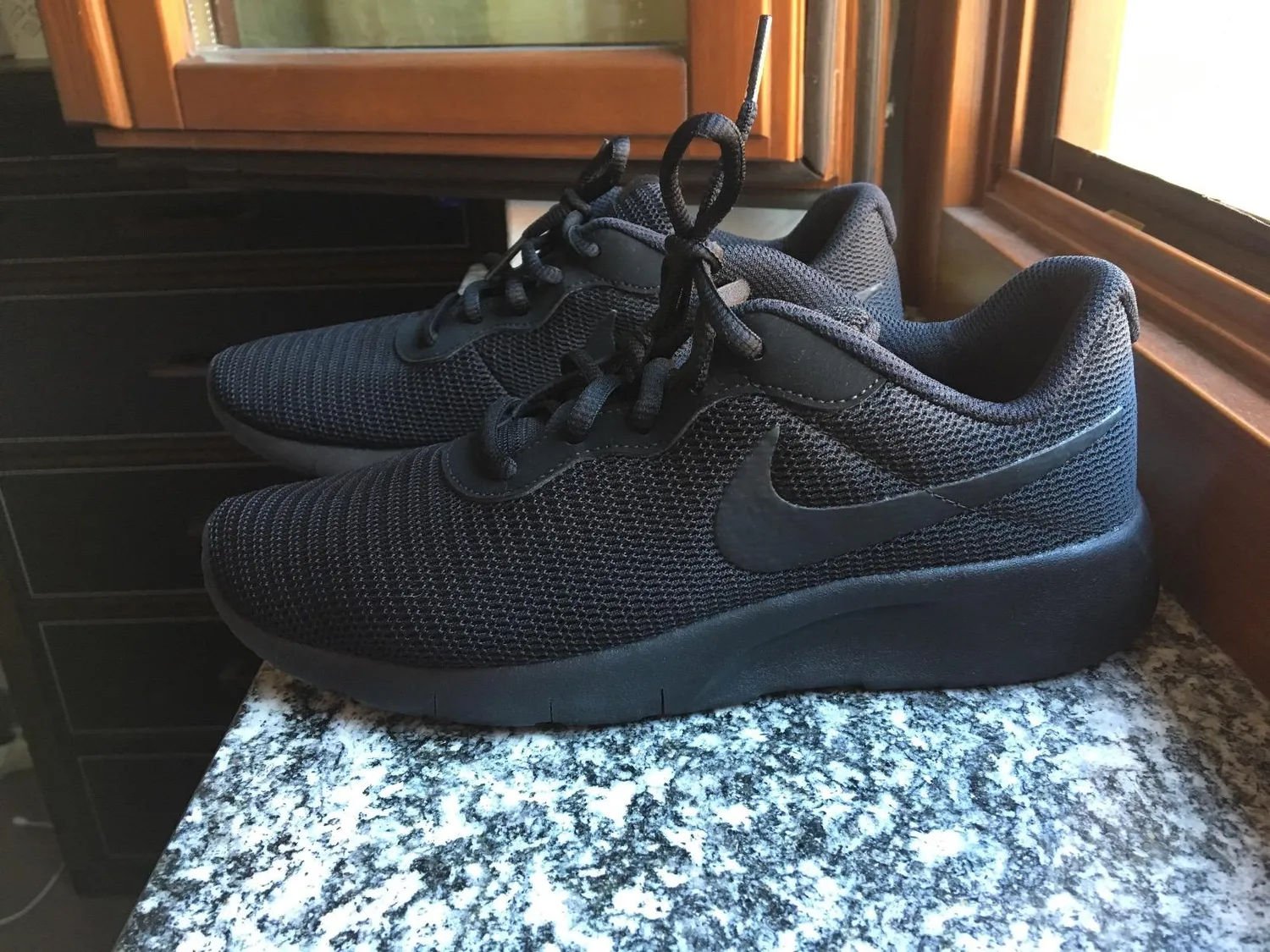 Nike Tanjun scarpe ginnastica donna 40 EU