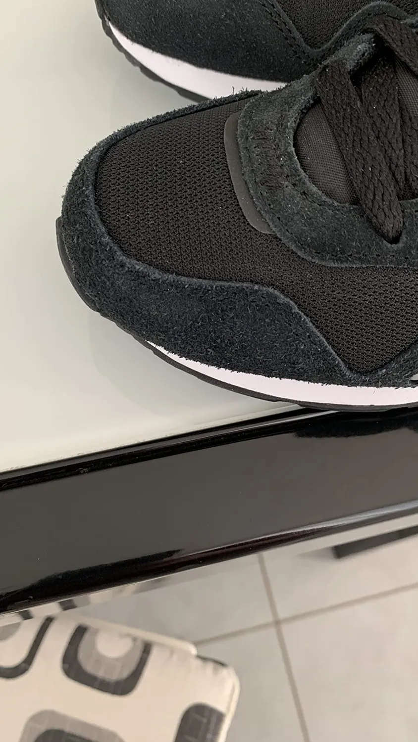 Nike Venture Runner scarpe ginnastica donna traspiranti
