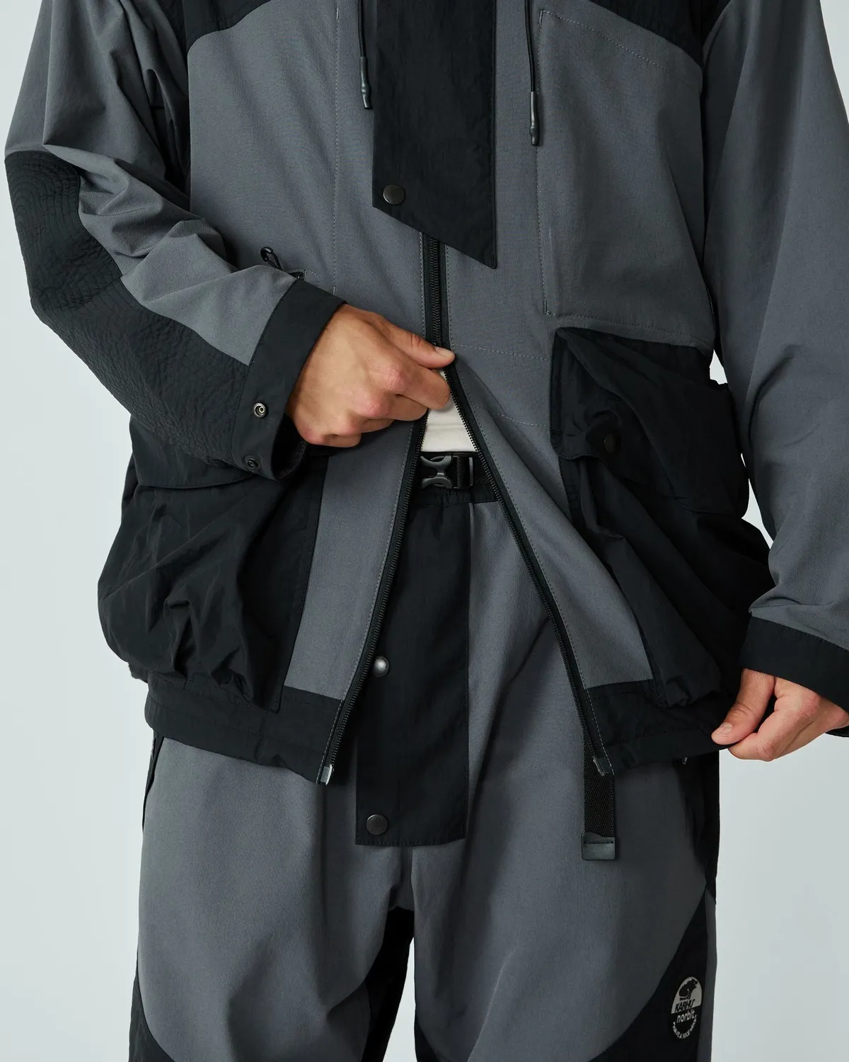 Karhu X Norbit Hike Pants pantalone grigio idrorepellente