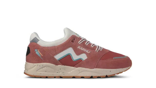 Karhu Aria 95 sneakers Light Mahogany White Flower Pack