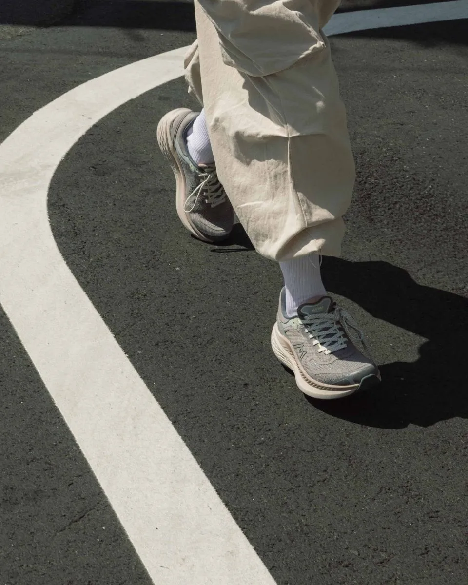Karhu Mestari Run LS sneakers Steeple Gray knit ammortizzate