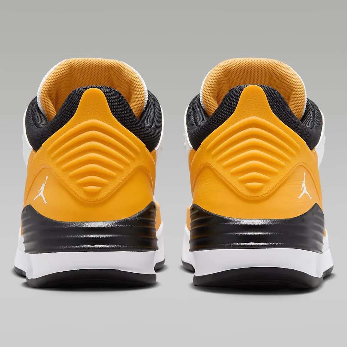 Nike Max Aura 5 scarpe da basket uomo leggere