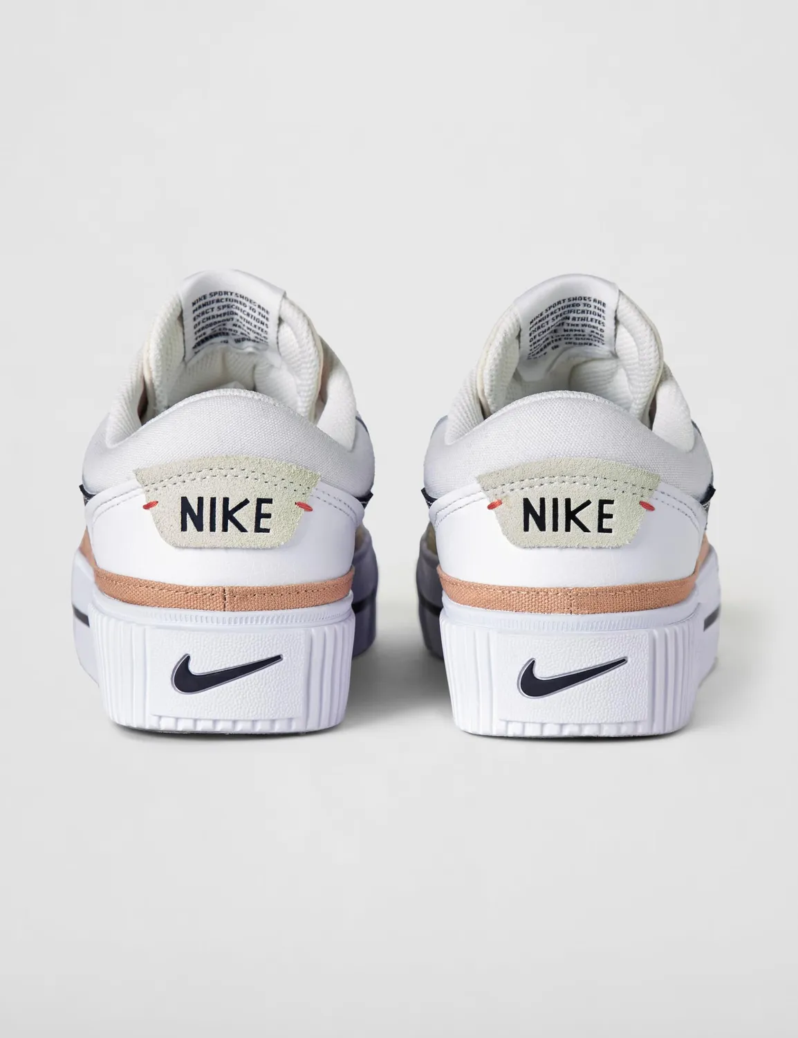 Nike Court Legacy Lift scarpe donna platform bianche