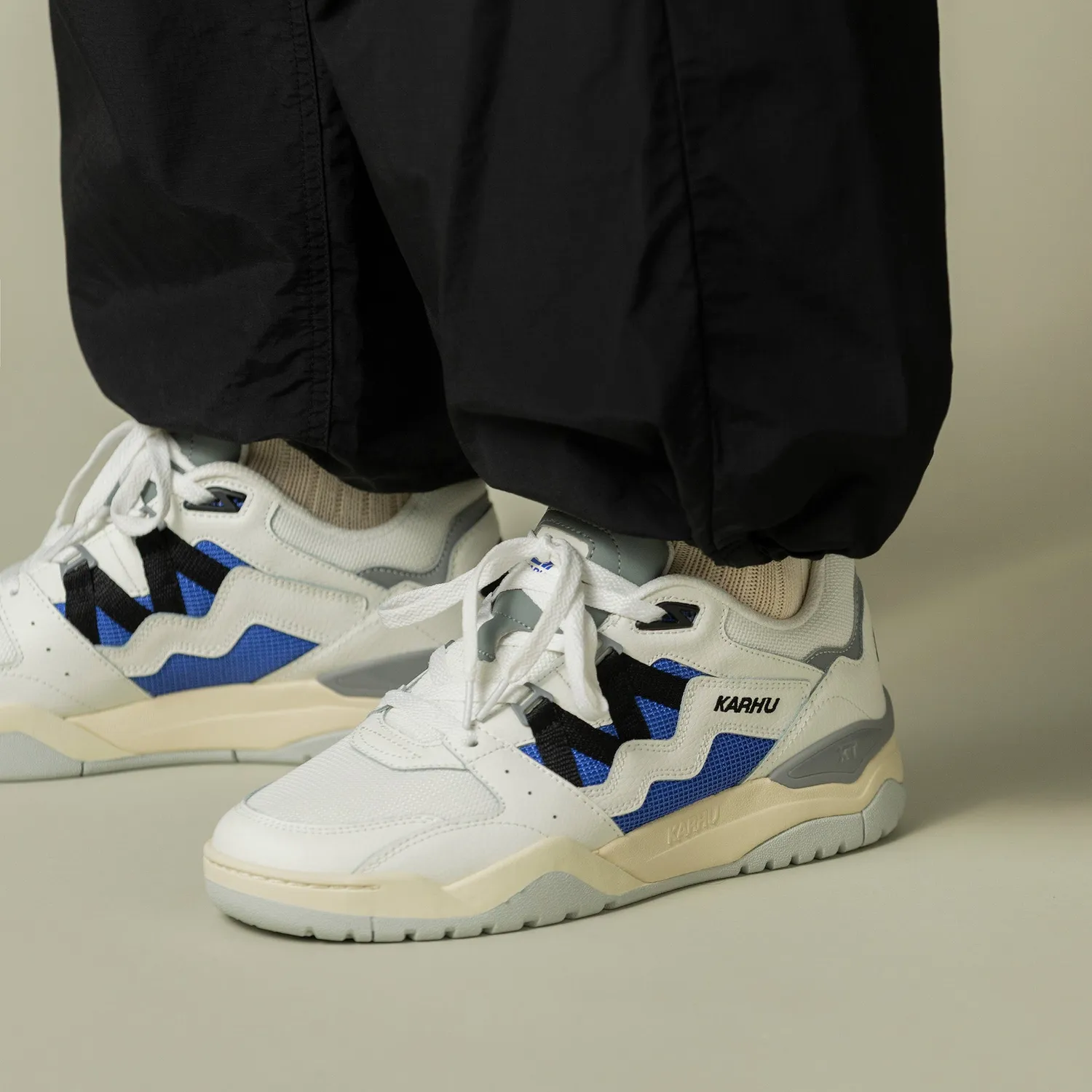 Karhu Fusion XT sneakers bianco blu pelle offerta
