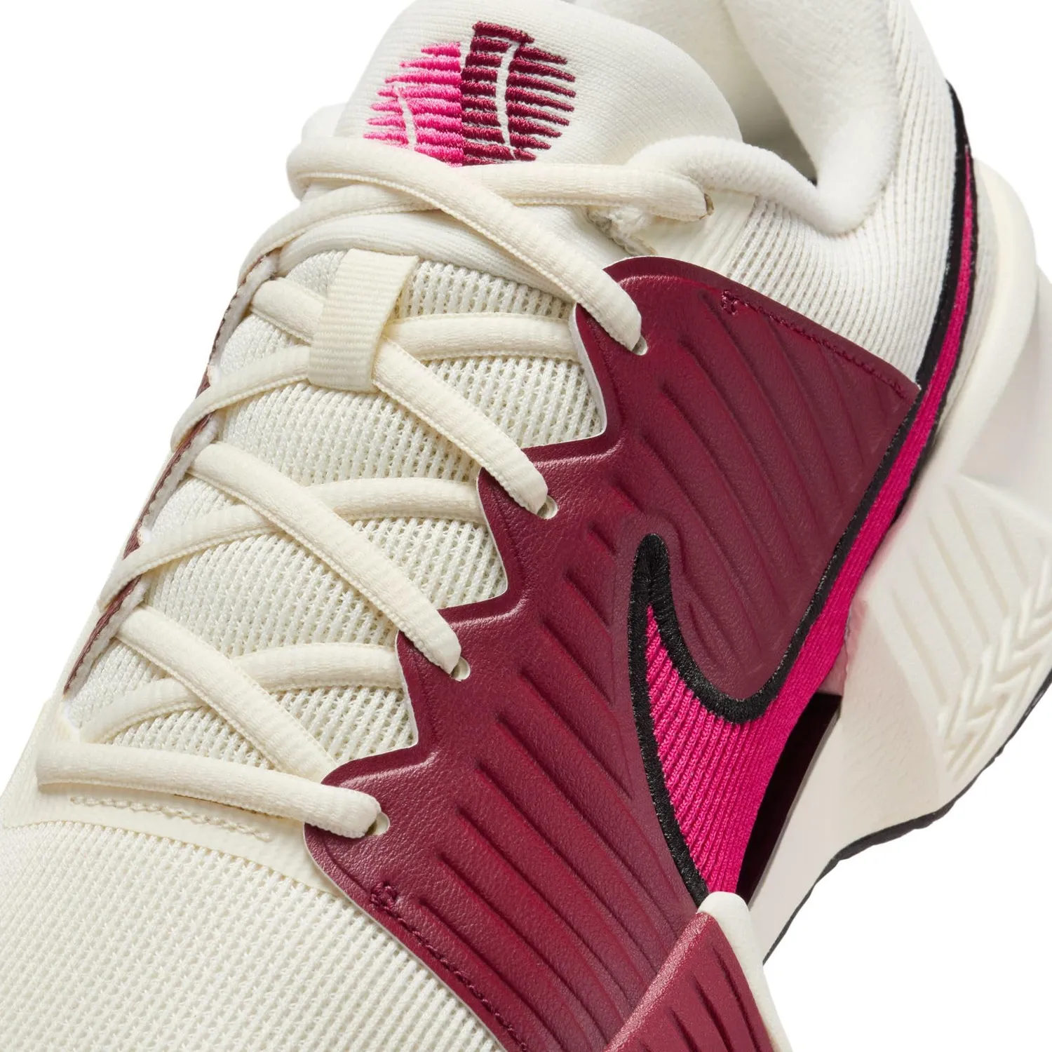 Nike GP Challenge Pro scarpe tennis donna cemento avorio