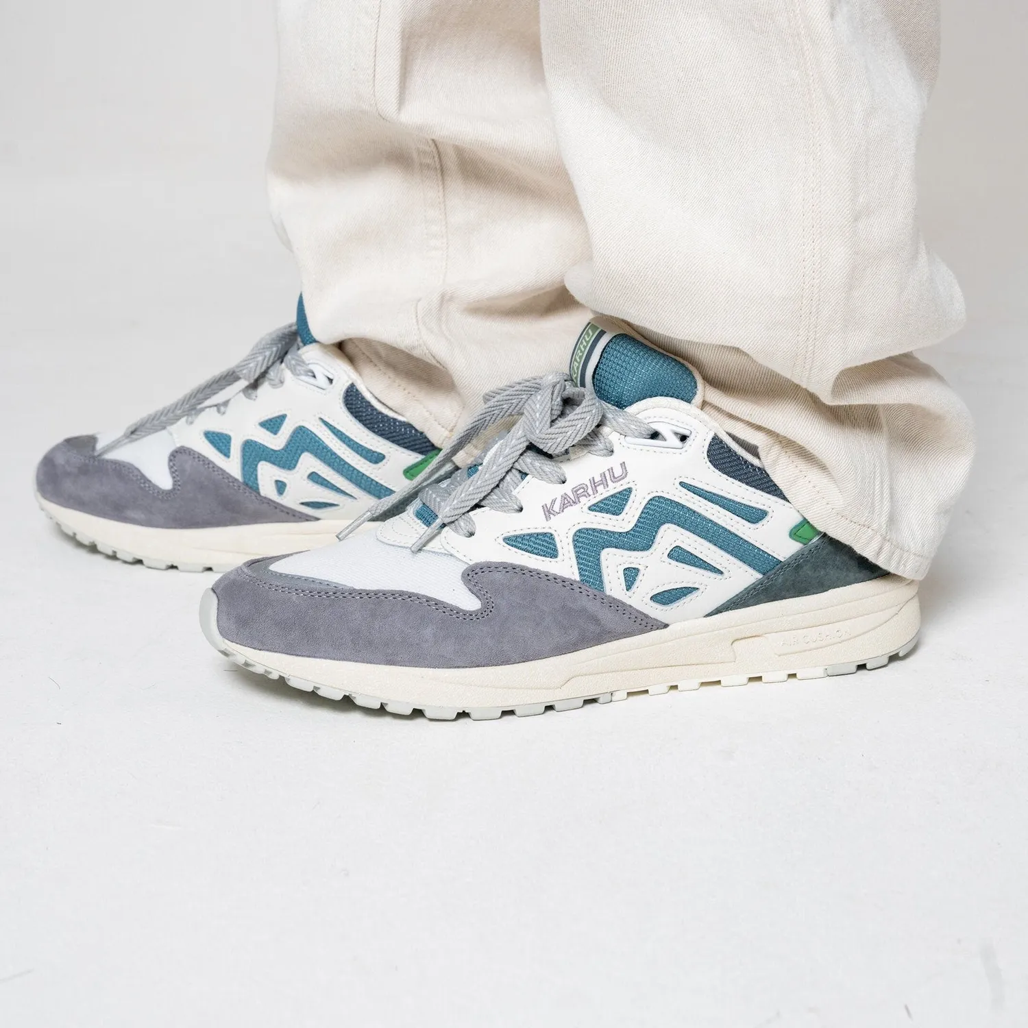 Karhu Legacy 96 Sneakers Sleet Brittany Blue suede