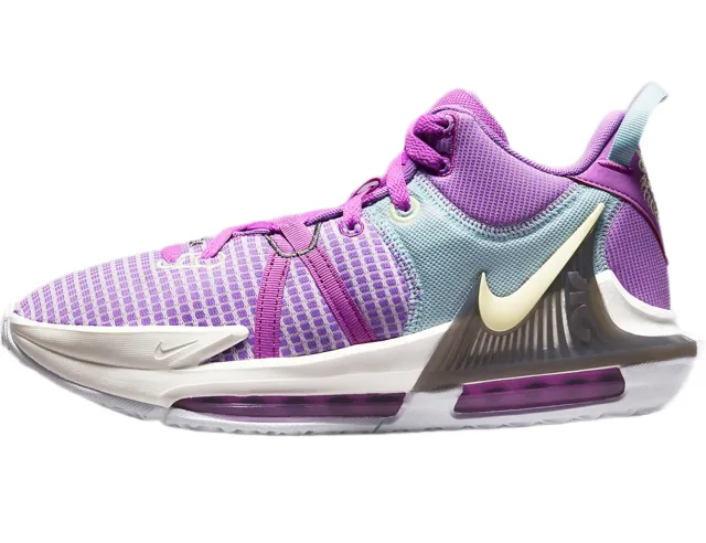 Nike LeBron Witness VII scarpe basket uomo nero