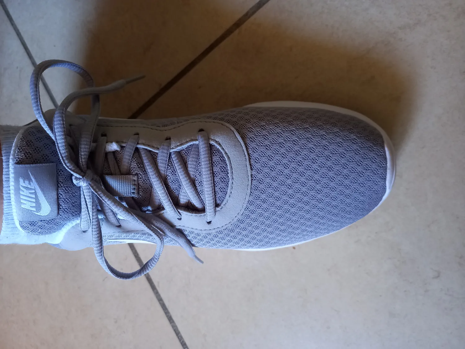 Nike Tanjun scarpe ginnastica donna 40 EU