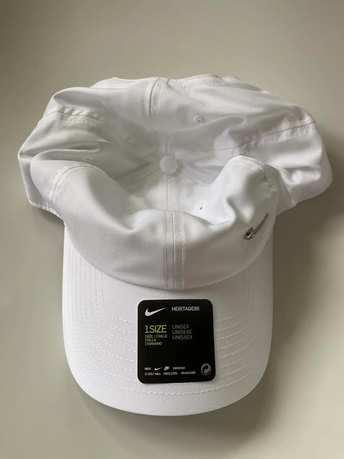 Nike Club berretto baseball bimbo bianco