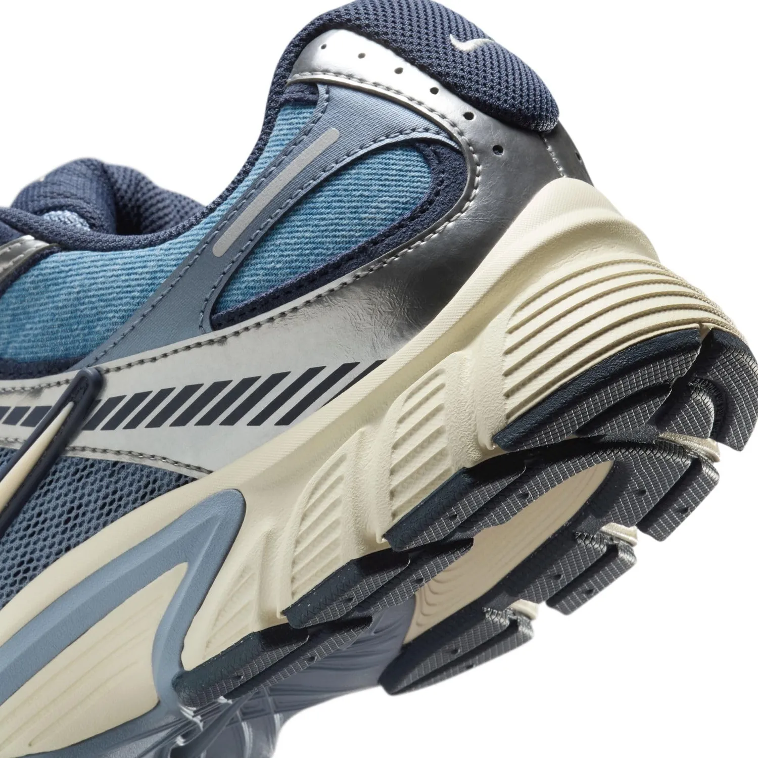 Nike V5 RNR sneakers uomo 46 EU denim chunky