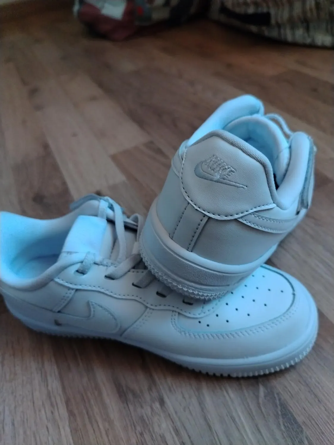Nike Force 1 Low EasyOn FN0237-111 scarpe 30 EU bianche
