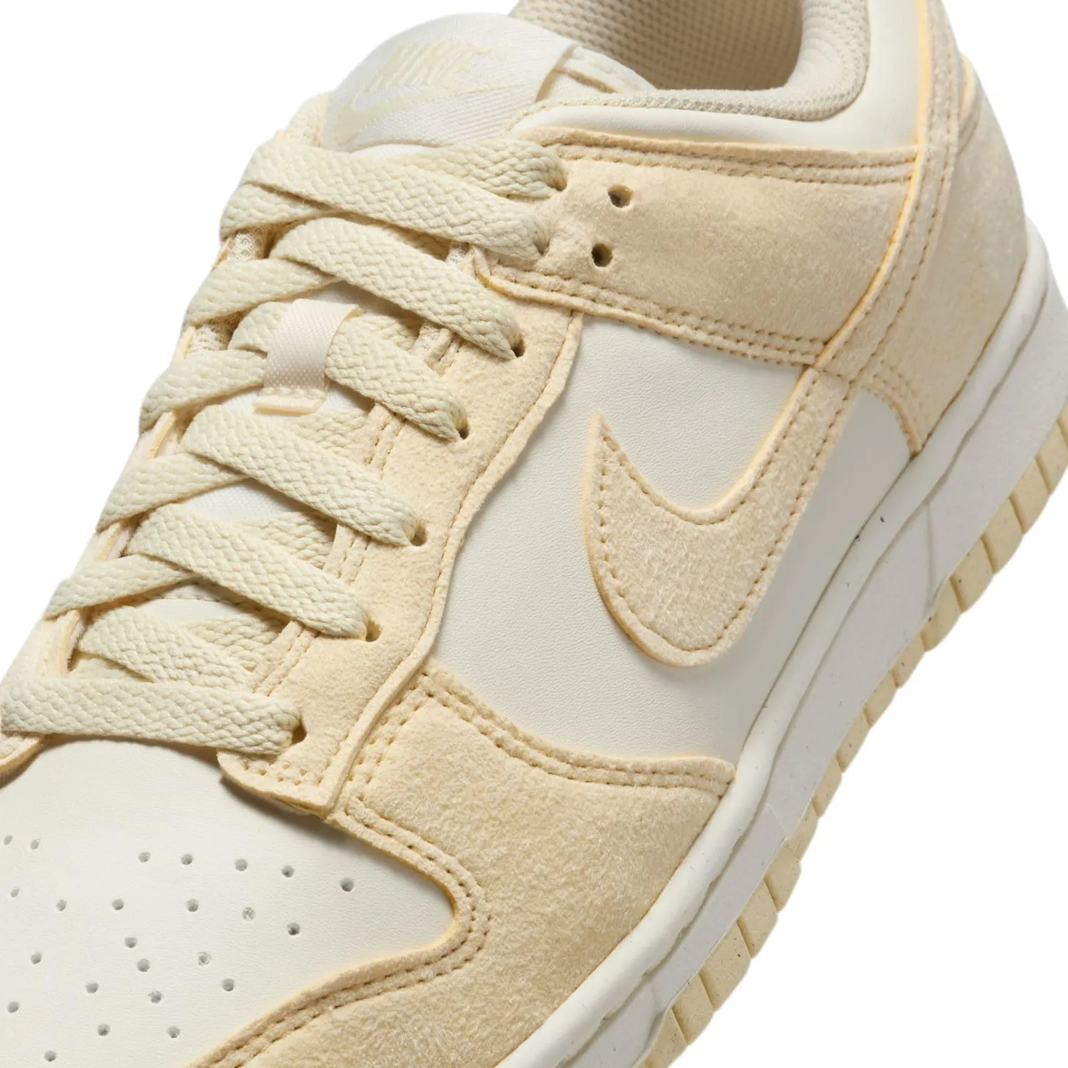 Nike Dunk Low scarpe ginnastica donna 38 EU beige