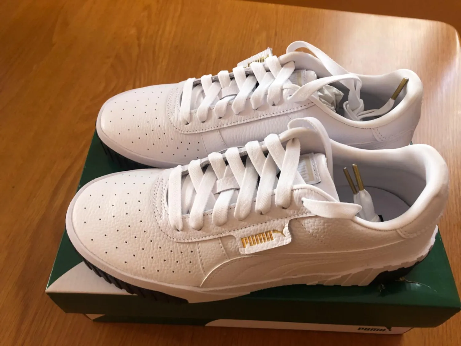 Puma Cali sneakers donna bianche pelle anni 80