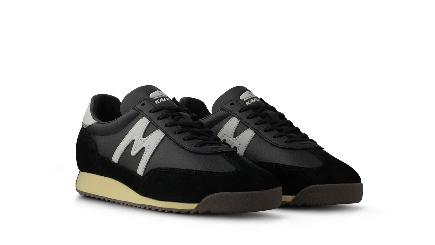 Karhu Mestari 76 sneakers Jet Black Blanc de Blanc pelle