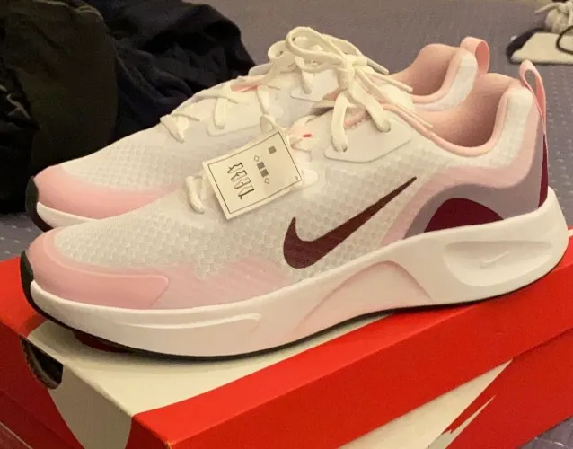 Nike Wearallday scarpe bimbo 22 EU leggere