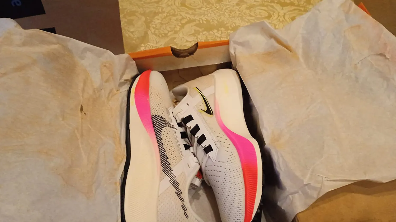 Nike Pegasus 38 scarpe running donna 39 EU mesh