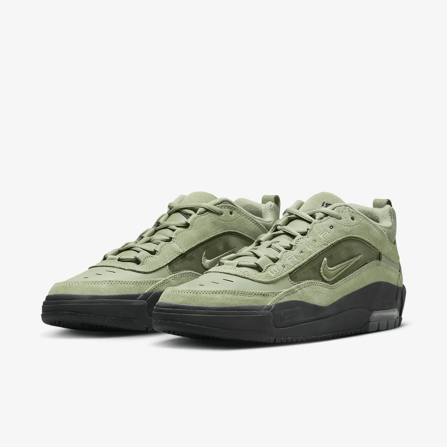 Nike Air Max Ishod FB2393-300 scarpe skate verde olio