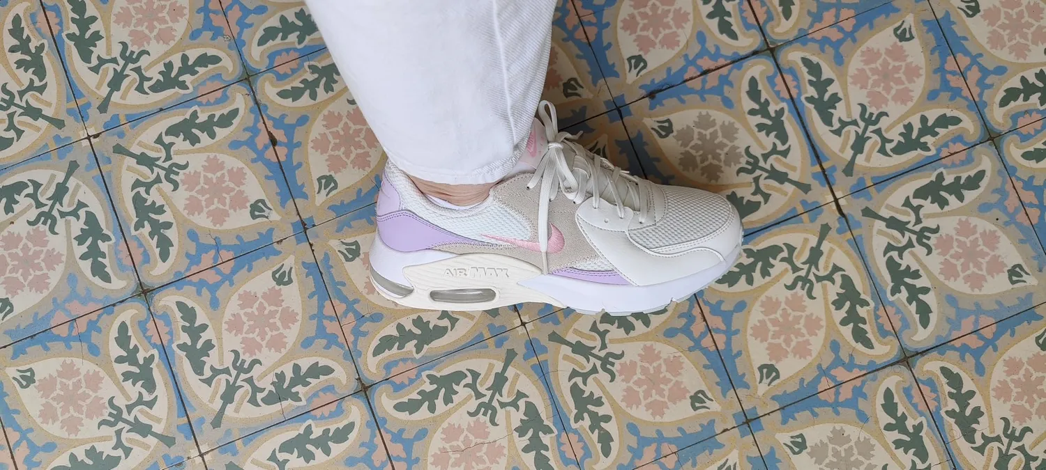 Nike Air Max Excee scarpe donna bianche con Air