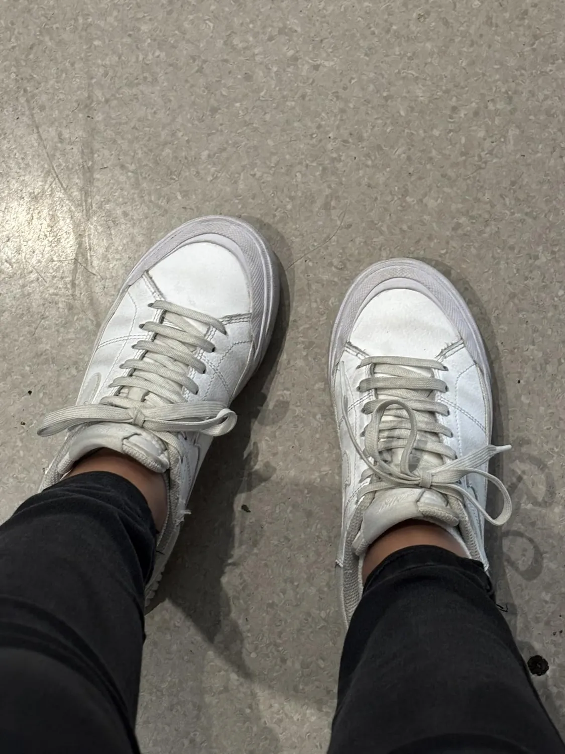Nike Court Legacy Lift scarpe donna platform bianche
