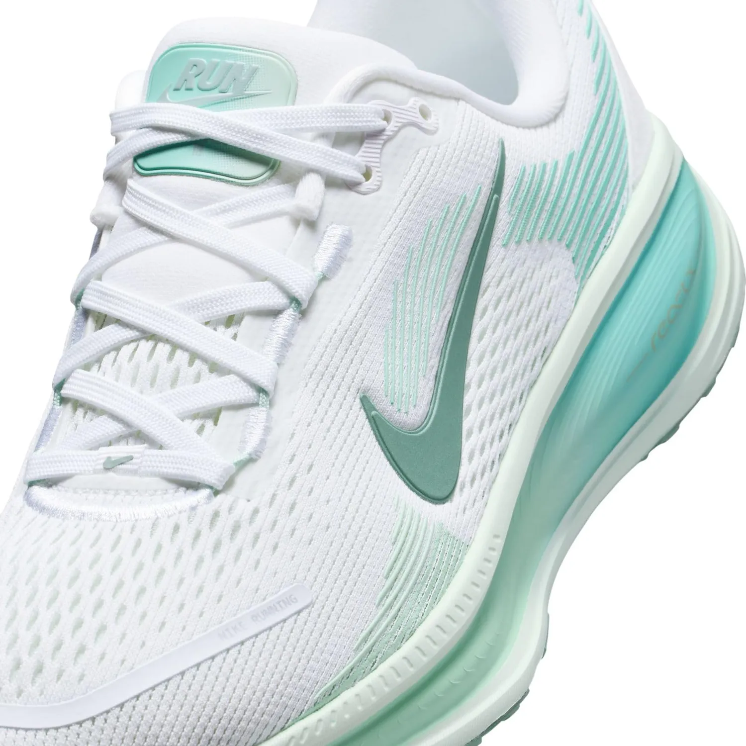 Nike Vomero 18 scarpe running junior 38 EU ReactX