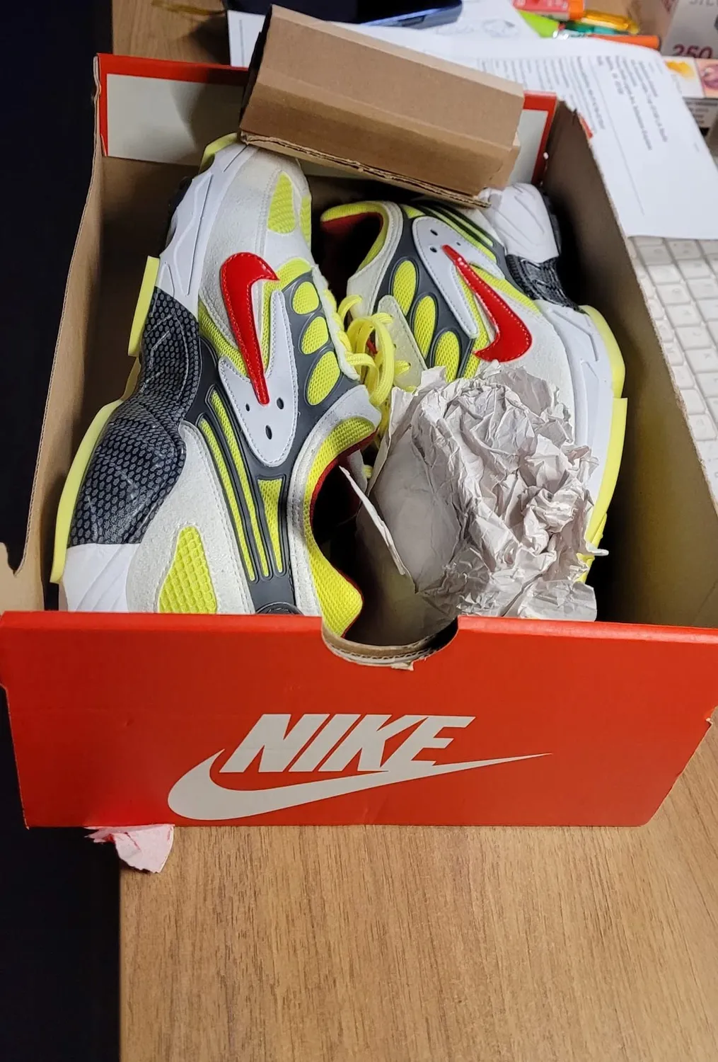 Nike Air Ghost Racer scarpe 40.5 EU multicolore